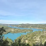 Les Oliviers Du Villa Esparron-de-Verdon