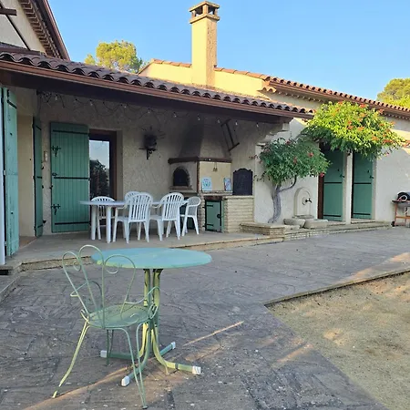 Les Oliviers Du Villa *